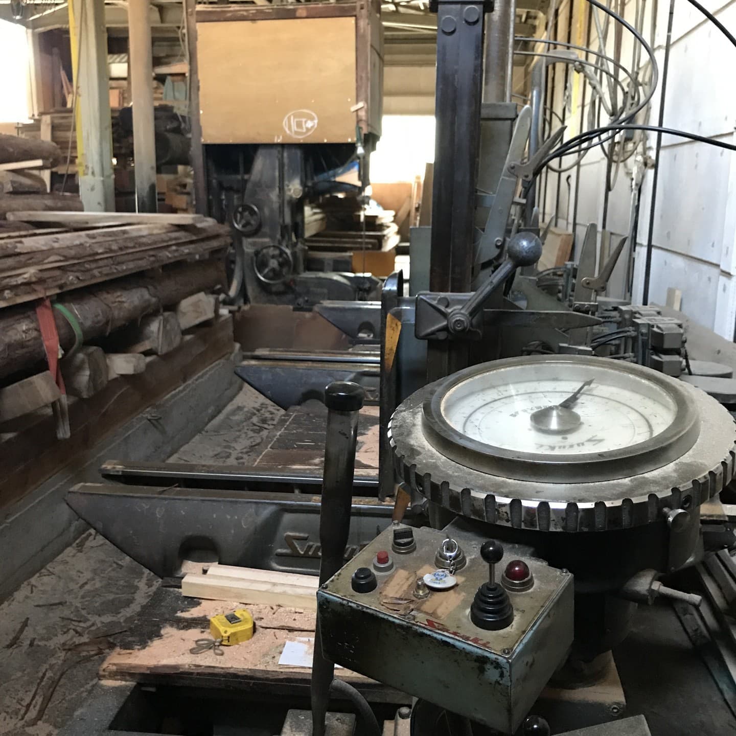 山栄さん工場2